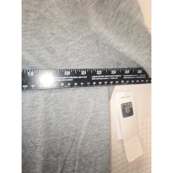 NFL Official New England Patriots Tshirt Mens size XL gray Short Sleeve 6683 - Picture 2 of 7